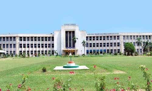 College of Nursing, GSVM Medical College Campus, Kanpur