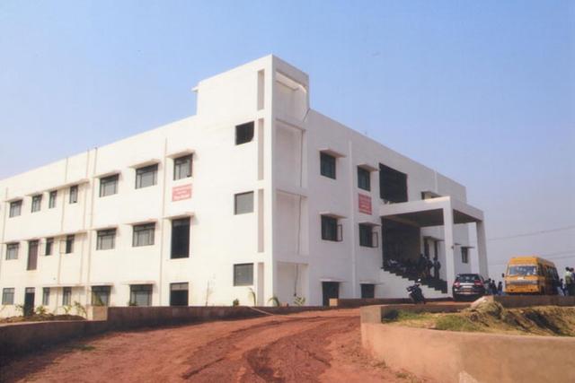 Dr. Tandon Nursing College Agra